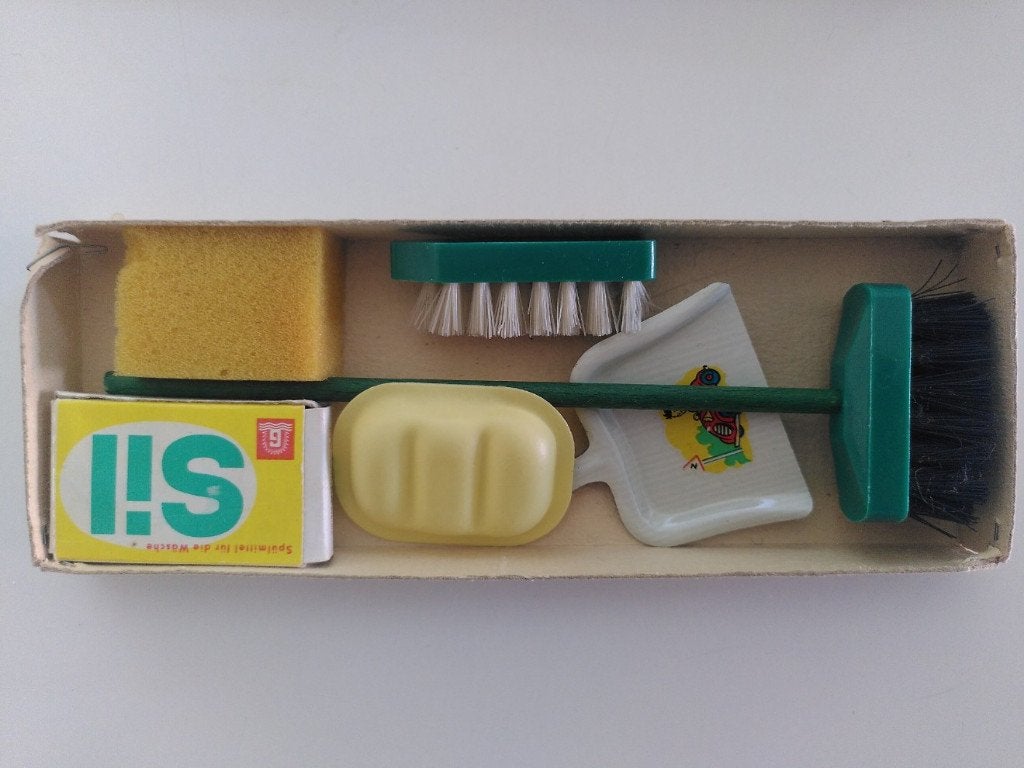 speelgoed schoonmaaksetje DDR, Ophalen of Verzenden, Huis en Inrichting