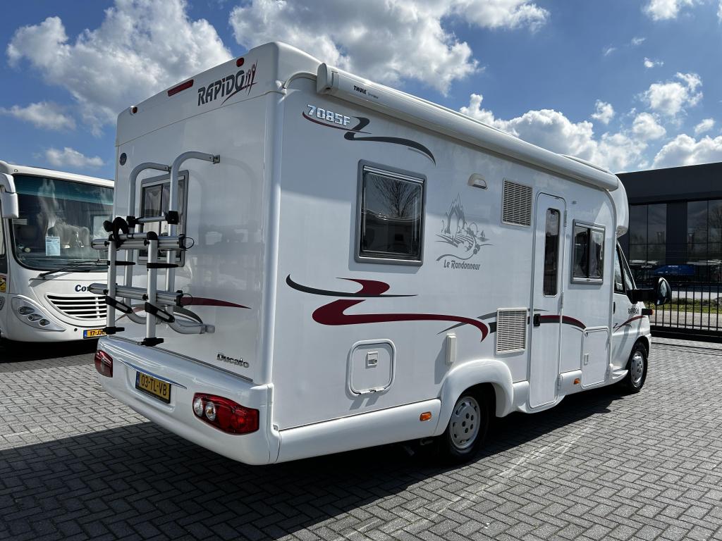 Rapido Le Randonneur 7085 F Fransbed/2006/Airco/Euro-4/146pk, Caravans en Kamperen, Campers, Fiat, Bedrijf, Rapido, 6 tot 7 meter