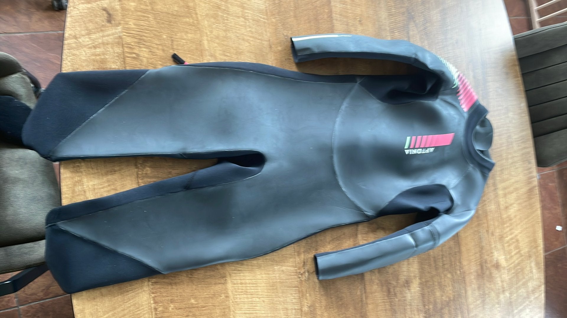 Wetsuit dames, Kleding | Dames, Badmode en Zwemkleding, Ophalen of Verzenden, Zo goed als nieuw, Zwart, Overige typen
