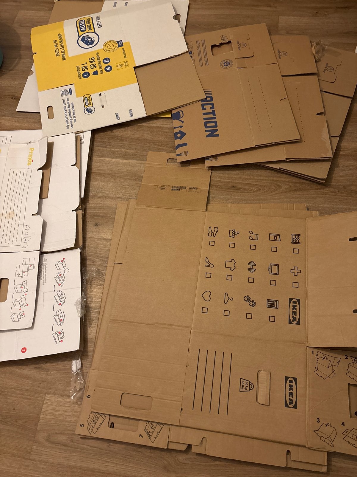 Diverse verhuisdozen (13 stuks) - IKEA, Action, All Safe, Pr, Doe-het-zelf en Verbouw, 40 tot 60 cm, Opvouwbaar, 50 tot 75 cm