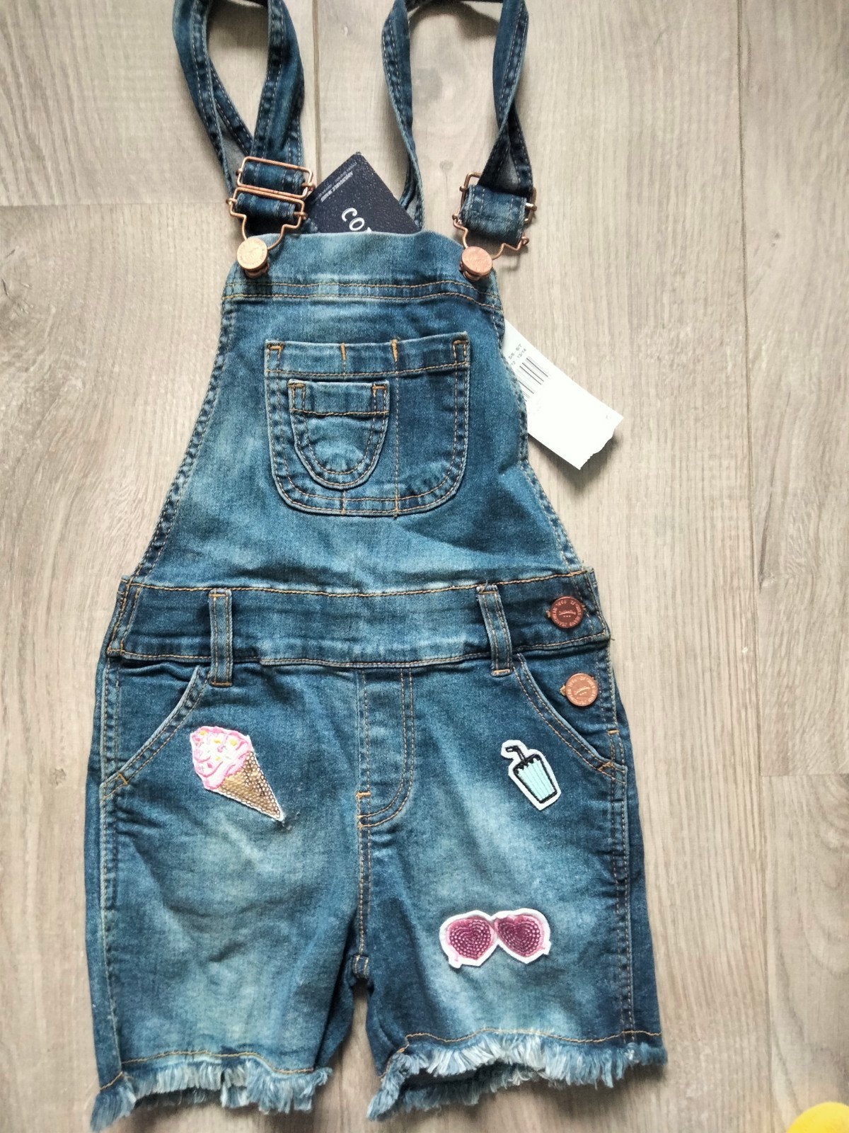 Nieuw met kaartje: Prachtig tuinpak voor de kleine meid!, Kinderen en Baby's, Kinderkleding | Maat 104, Ophalen of Verzenden, Nieuw