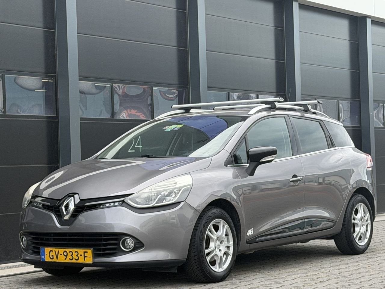 Renault Clio 1.5 dCi Night&Day Navi (bj 2015), Auto's, Parkeersensor, 1096 kg, 90 pk, 111 €/maand
