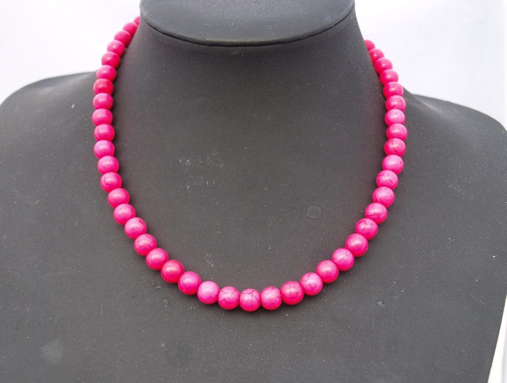 NIEUW; ketting van 8 mm kralen donkerroze  kralen 42 cm lang, Sieraden, Tassen en Uiterlijk, Kettingen, Ophalen of Verzenden, Nieuw