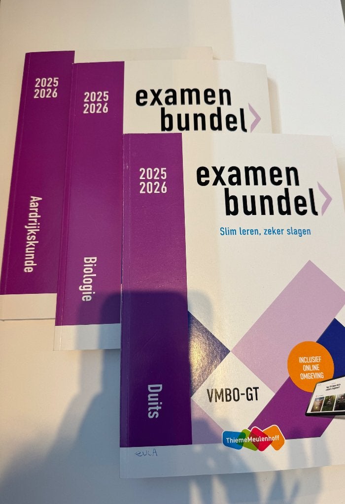 Examenbundels vmbo, Ophalen of Verzenden, Zo goed als nieuw, VMBO, Overige vakken