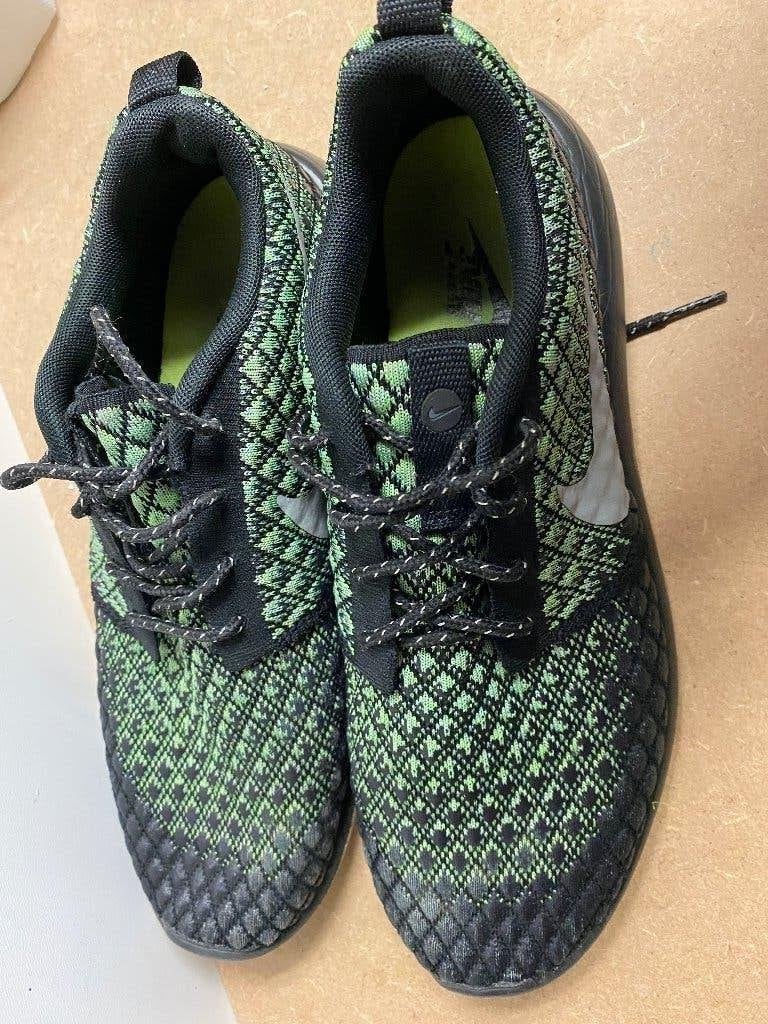 Nike Roshe Run Sneakers - Zwart/Groen, Overige kleuren, Nike, Ophalen of Verzenden, Sneakers of Gympen