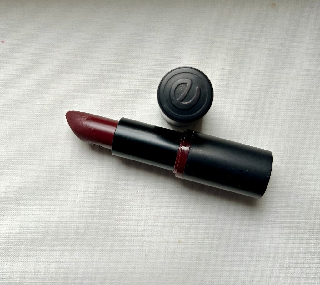 Essence Lipstick..., Nieuw, Ophalen of Verzenden, Make-up, Overige kleuren