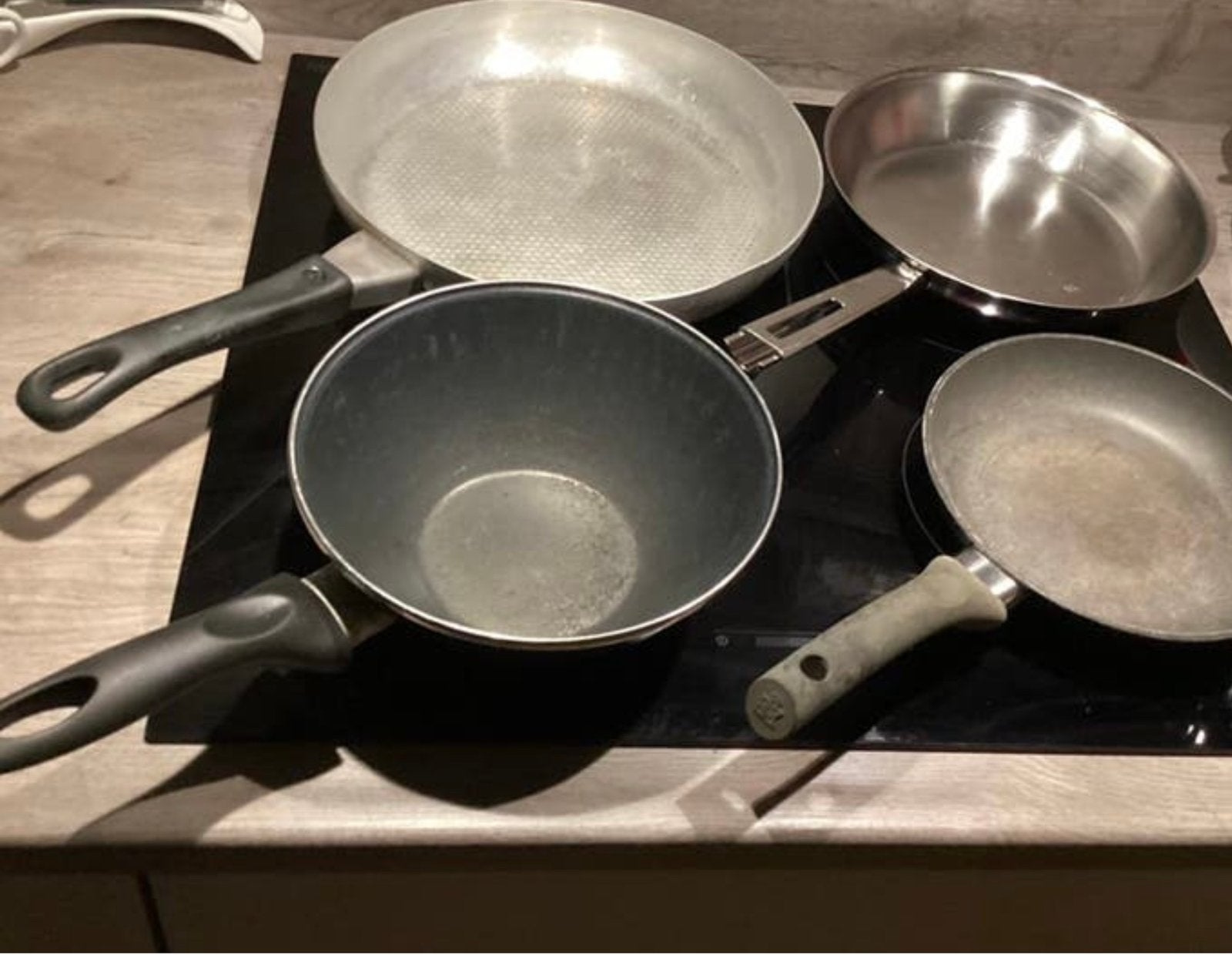 6 KOEKENPANNEN,BK,ITALY,AH ,BELGIUM +GERIEF IN 1 KOOP!!, Ophalen of Verzenden, Zo goed als nieuw, Rvs