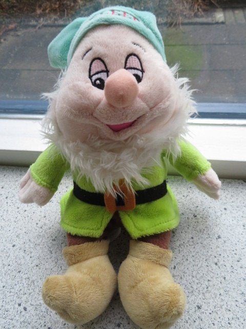 Disney Dwerg Sleepy AH merk Nicotoy Albert Heijn ca 28 cm, Disney, Overige typen, Ophalen of Verzenden, Zo goed als nieuw