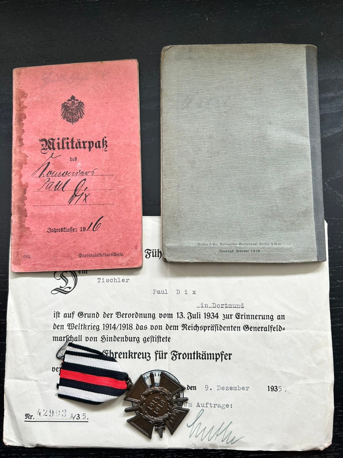 Lotje 1 persoon: wehrpass, militarpass, Hindenburg oorkonde, Ophalen of Verzenden, Landmacht, Duitsland, Overige typen