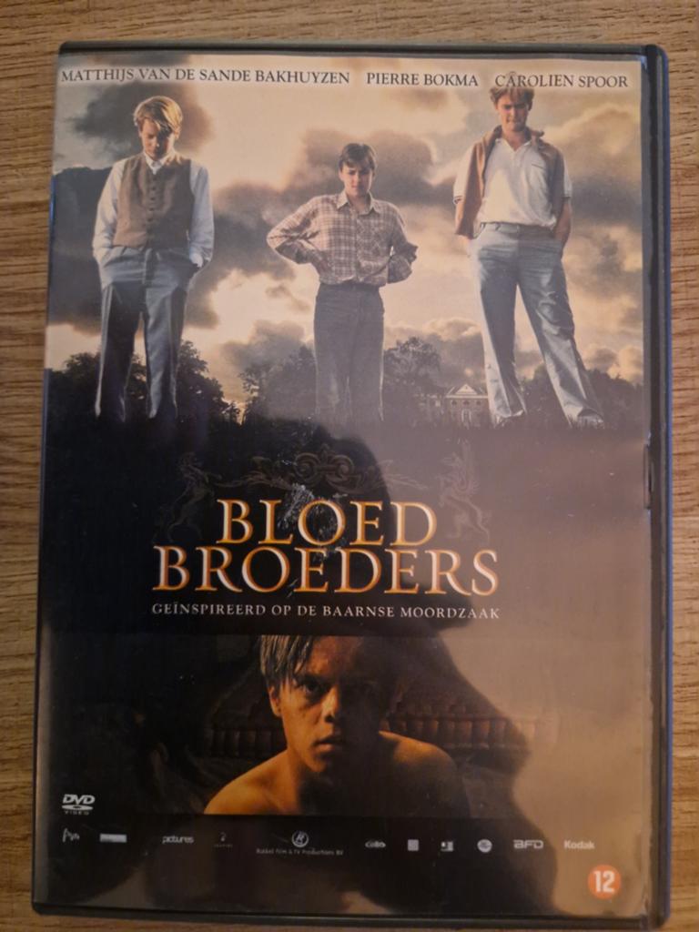 Bloed broeders, Alle leeftijden, Ophalen of Verzenden, Zo goed als nieuw, Detective en Krimi
