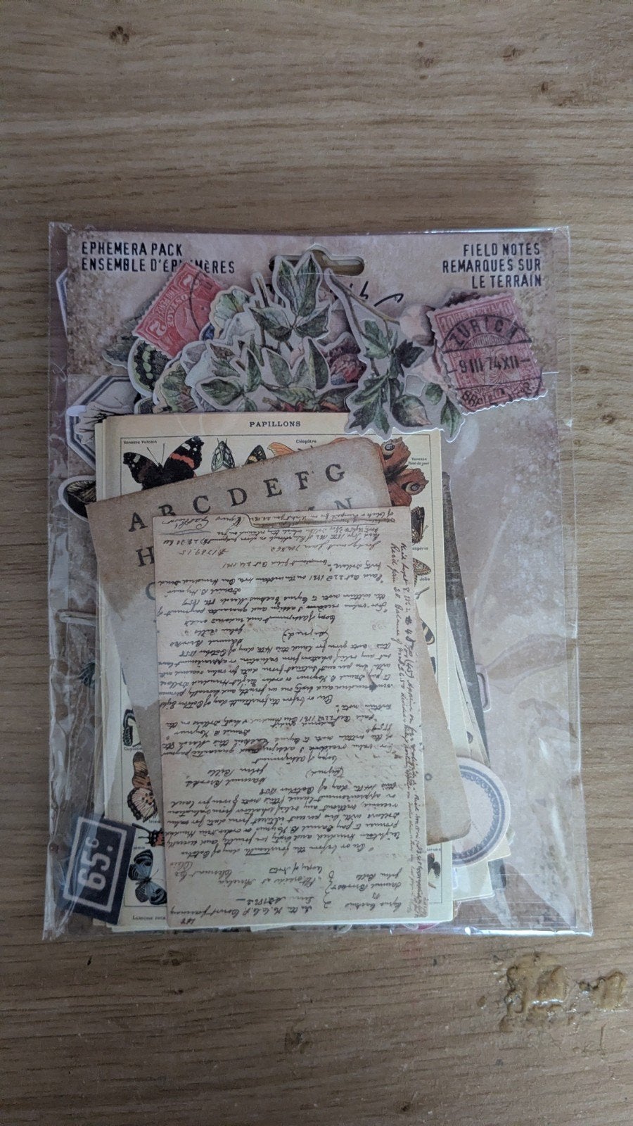 Ephemera pack Tim Holtz Field notes, Hobby en Vrije tijd, Ophalen, Nieuw