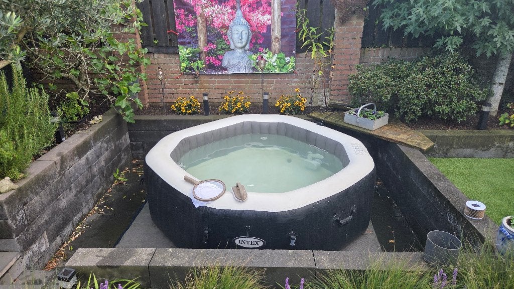 Jaccuzi Intex Pure Spa, Ophalen, Gebruikt, Afdekzeil, Opblaasbaar