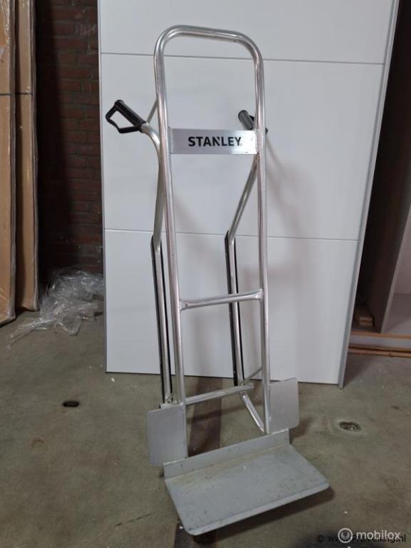 Online Veiling: STANLEY opvouwbare steekwagen, Doe-het-zelf en Verbouw, Transportwagens