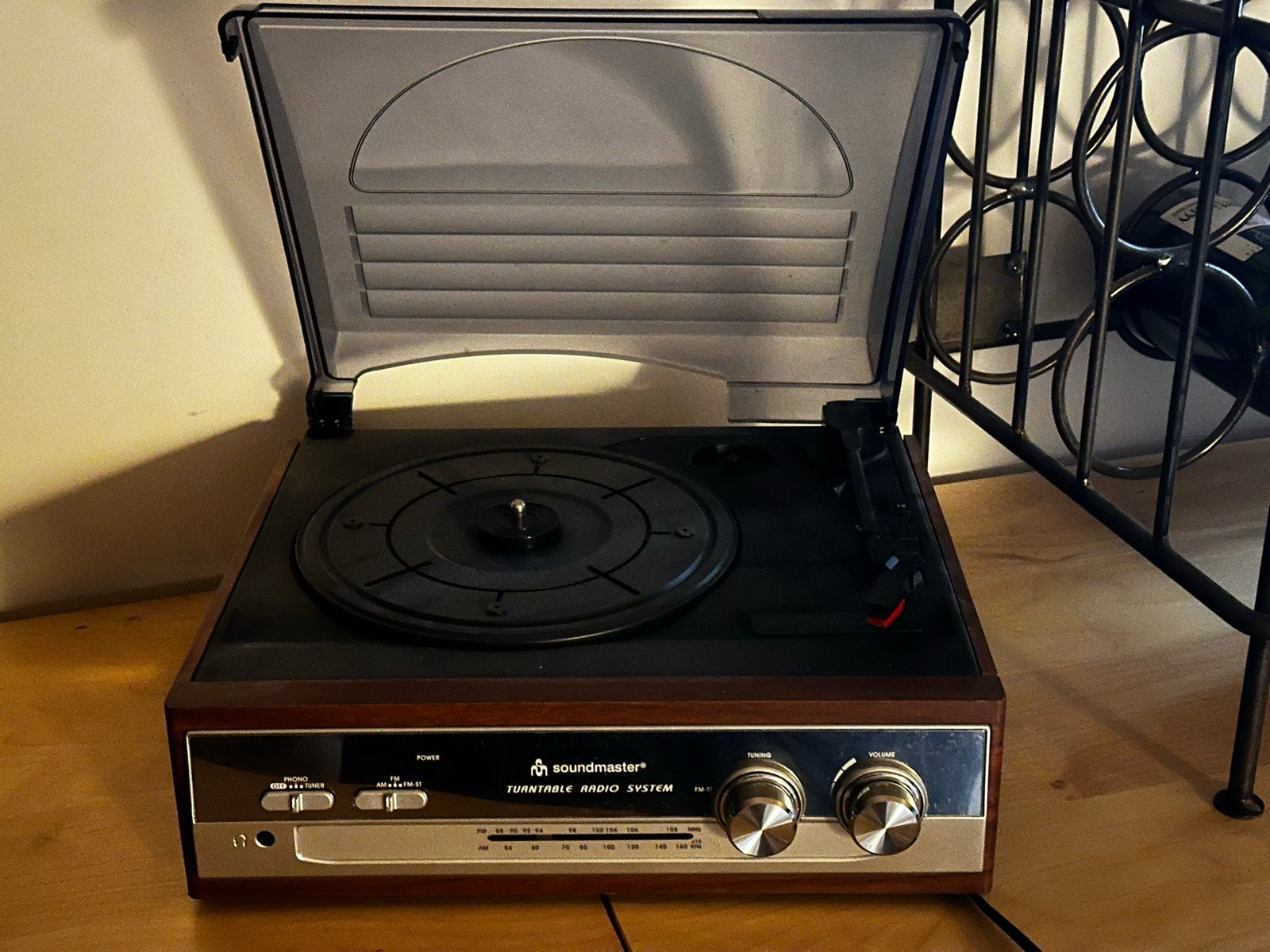 Soundmaster PL-186 Platenspeler Radio Systeem, Ophalen of Verzenden, Gebruikt, Platenspeler, Overige merken