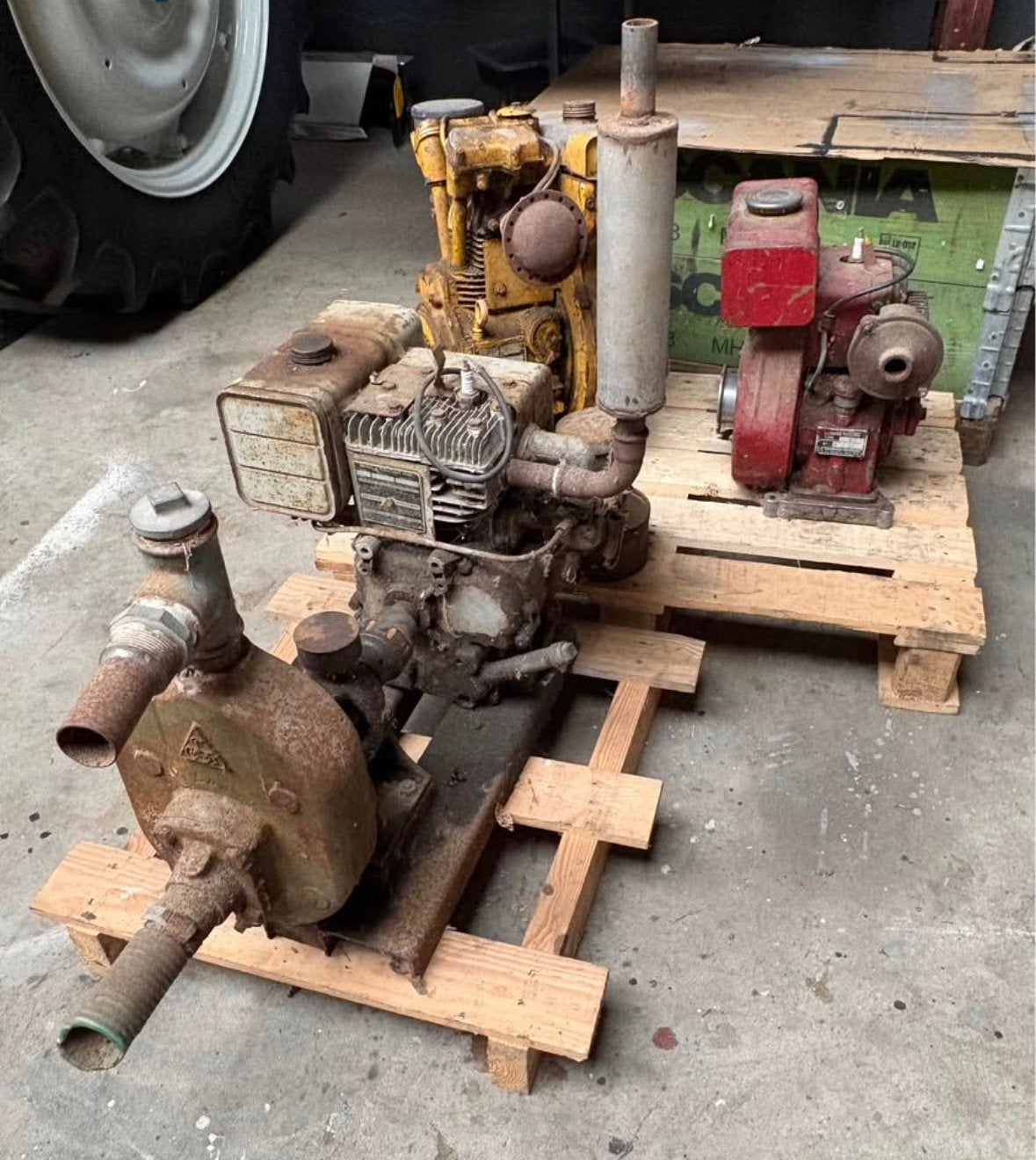 Stationere motoren, 3 stuks, Doe-het-zelf en Verbouw, Ophalen, Gebruikt