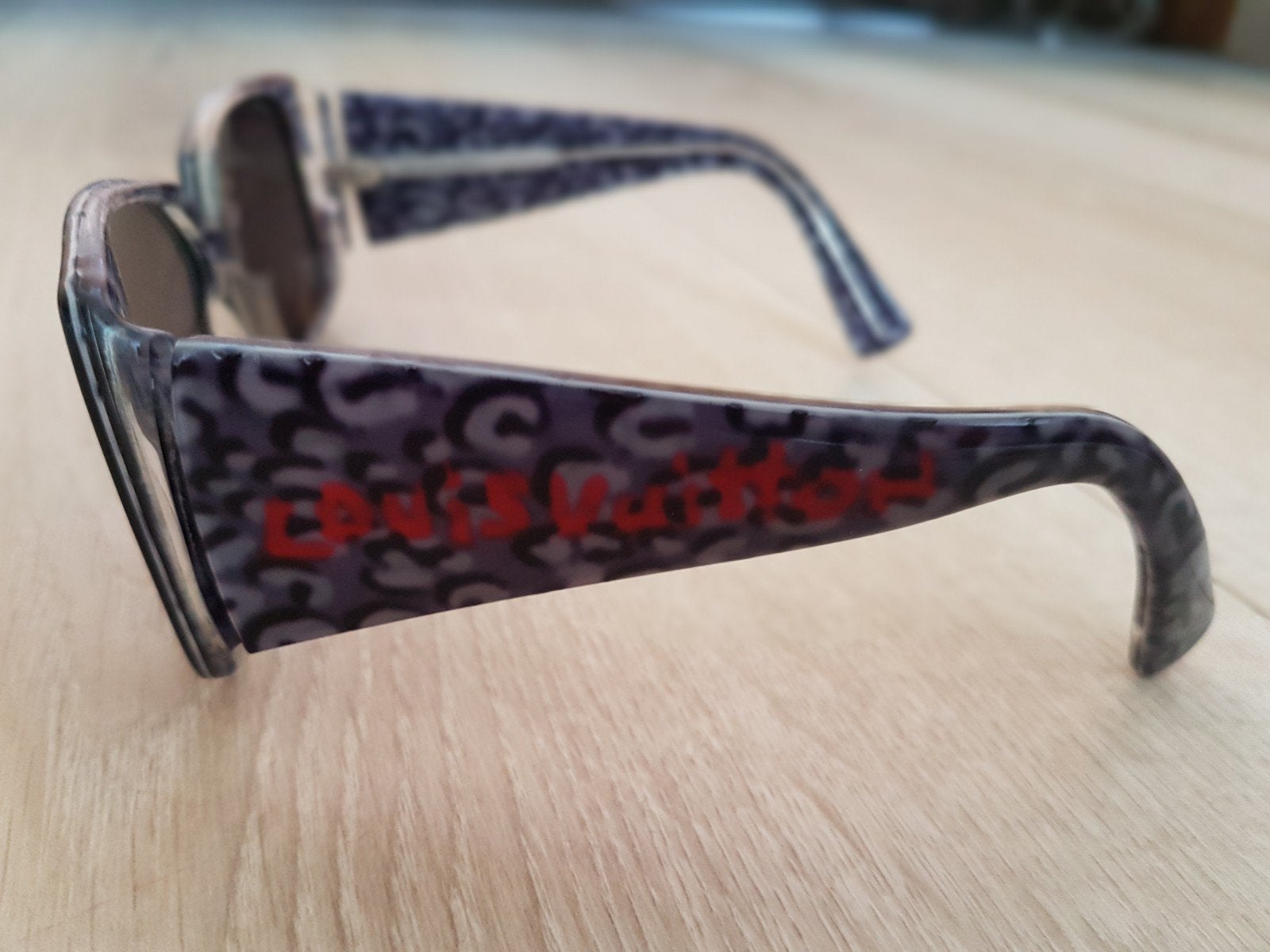 Unisex vintage zonnenbril van Louis Vuitton. Zeldzaam stuk., Ophalen, Zo goed als nieuw, Zwart, Overige merken
