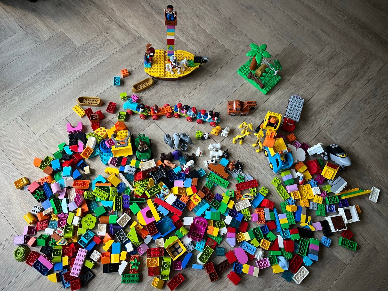 Grote Duplo collectie: trein, boot, dieren en veel blokken, Ophalen, Inclusief minifiguren, Gebruikt, Duplo