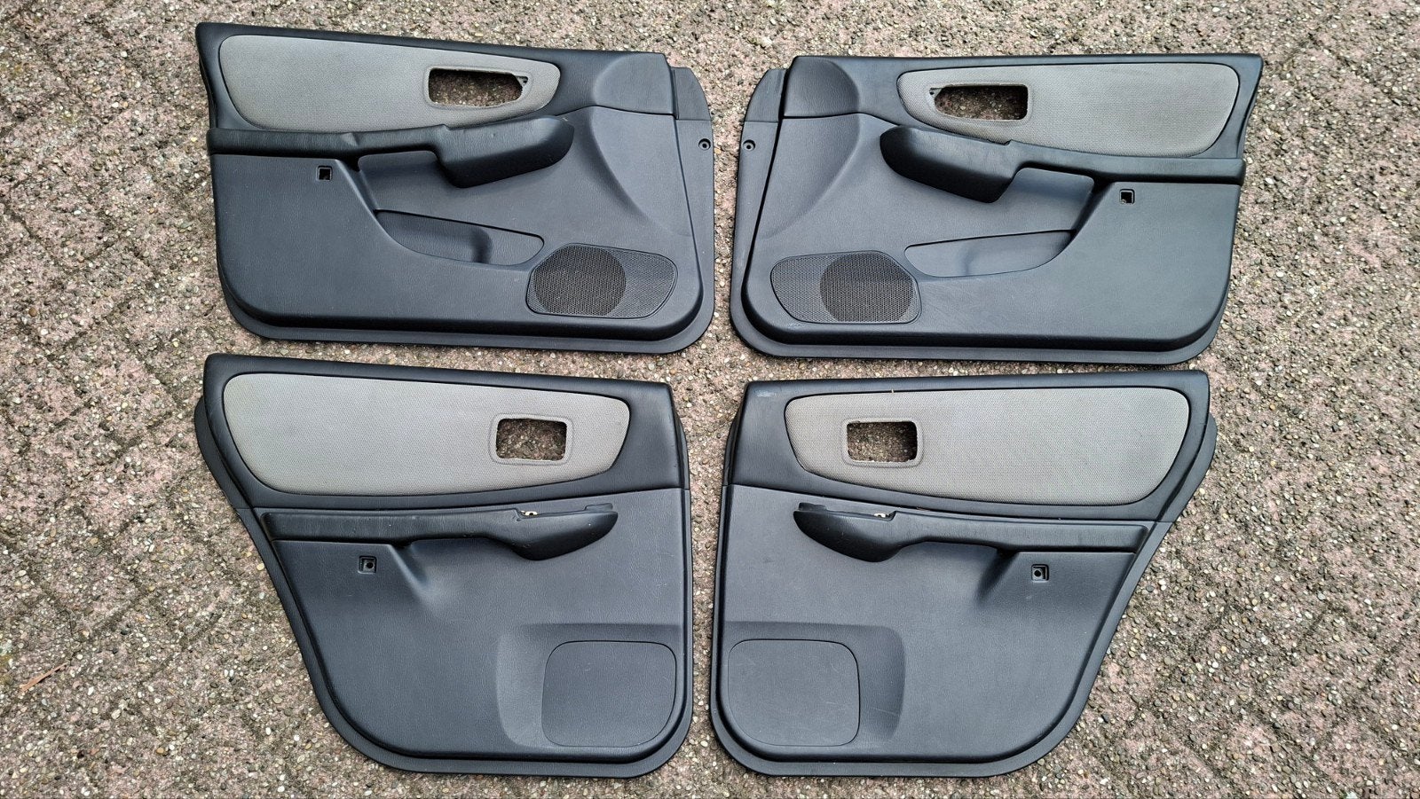 Subaru Impreza deurpanelen set (4 stuks), Auto-onderdelen, Interieur en Bekleding, Ophalen, Gebruikt, Subaru