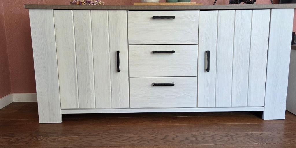 Dressoir, Huis en Inrichting, Ophalen, Met plank(en), Gebruikt, 150 tot 200 cm