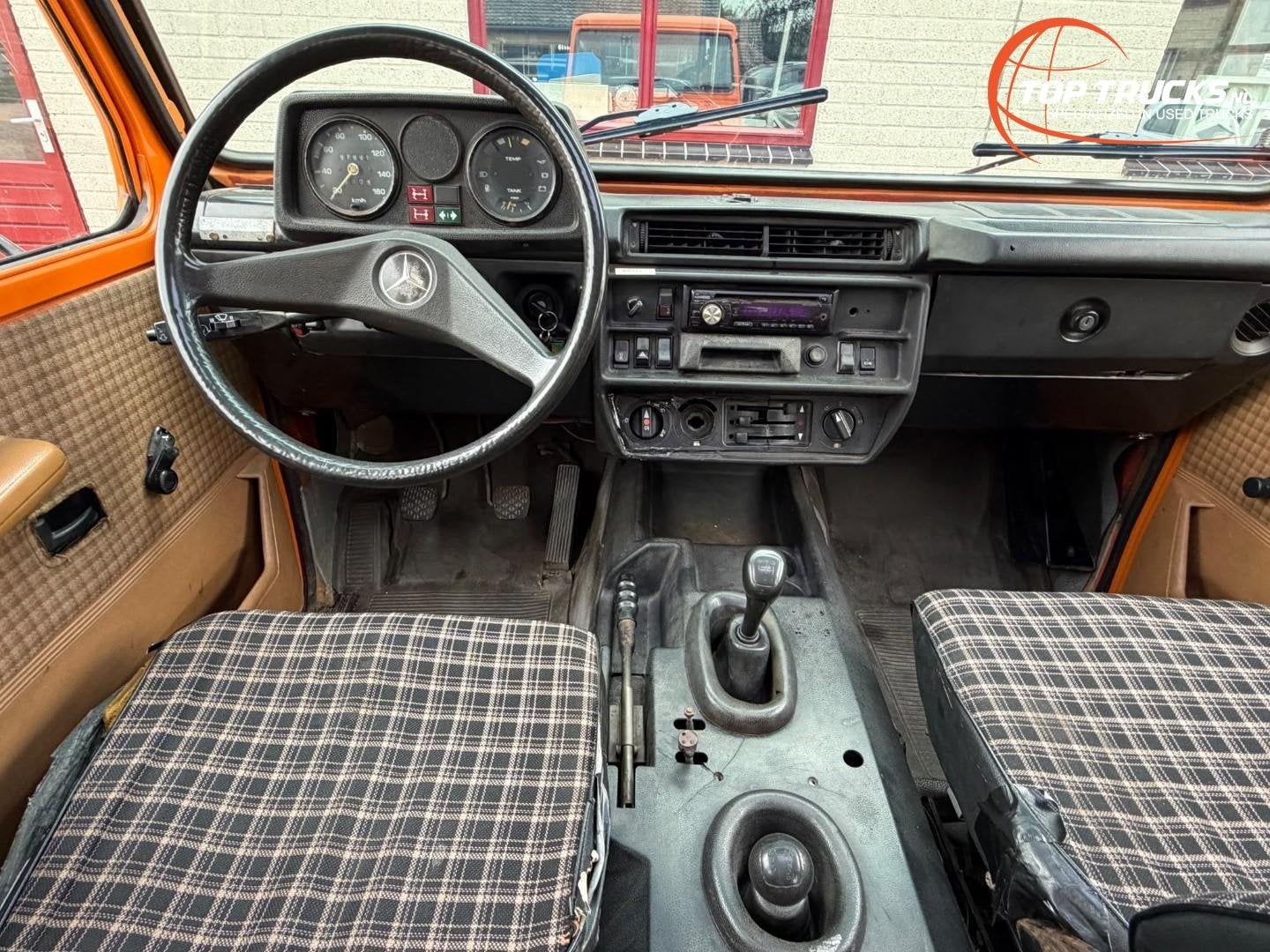 Mercedes-Benz 240 GD Oldtimer - Belastingvrij - Barndoors -, foto 5