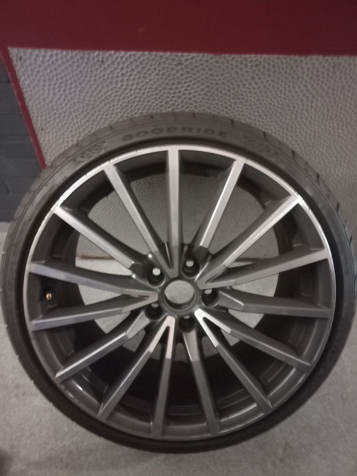Set van 4 gebruikte velgen met zomerbanden - 19 inch, 19 inch, Gebruikt, Banden en Velgen, Ophalen of Verzenden