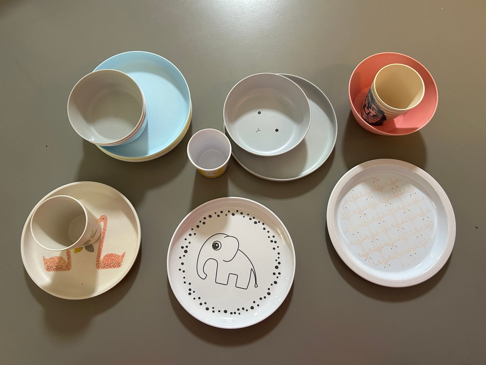 Leuk kinderservies, diverse sets en losse items, Kunststof, Gebruikt, Overige merken, Ophalen of Verzenden