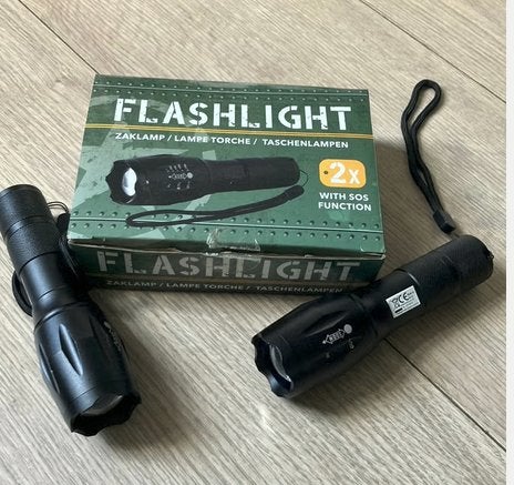 TECHNOSMART Militaire Zaklamp Set van 2 - Zwarte Handzaklamp, Ophalen of Verzenden, Batterij