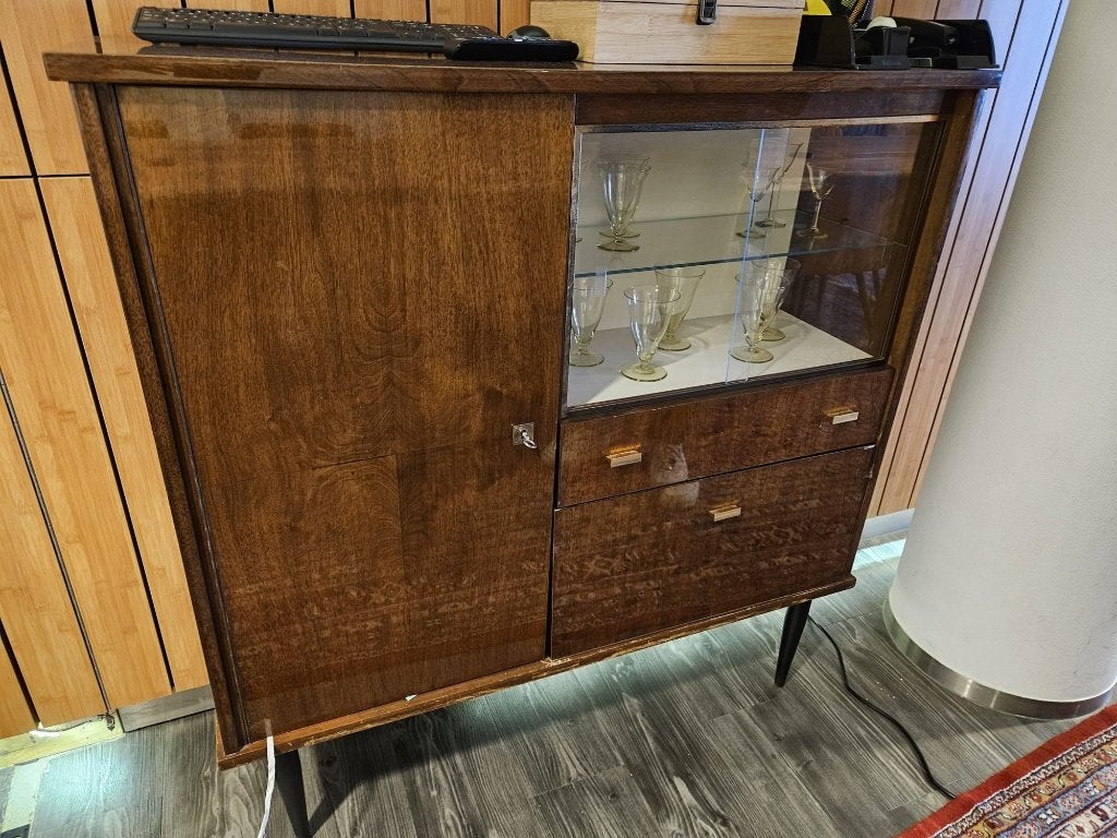 Houten wandkast (Incl. glazen), Huis en Inrichting, Ophalen, Eikenhout, Zo goed als nieuw, Minder dan 150 cm