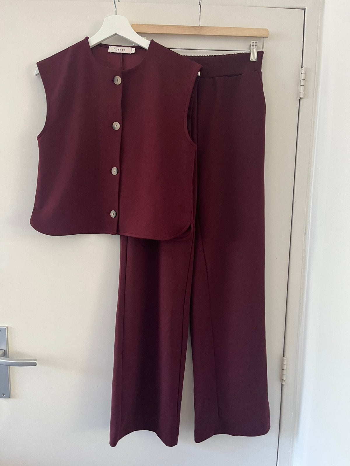 Costes Summer Suit co-ord dames maat S / 36, Kleding | Dames, Ophalen of Verzenden, Gedragen, Maat 36 (S), Rood
