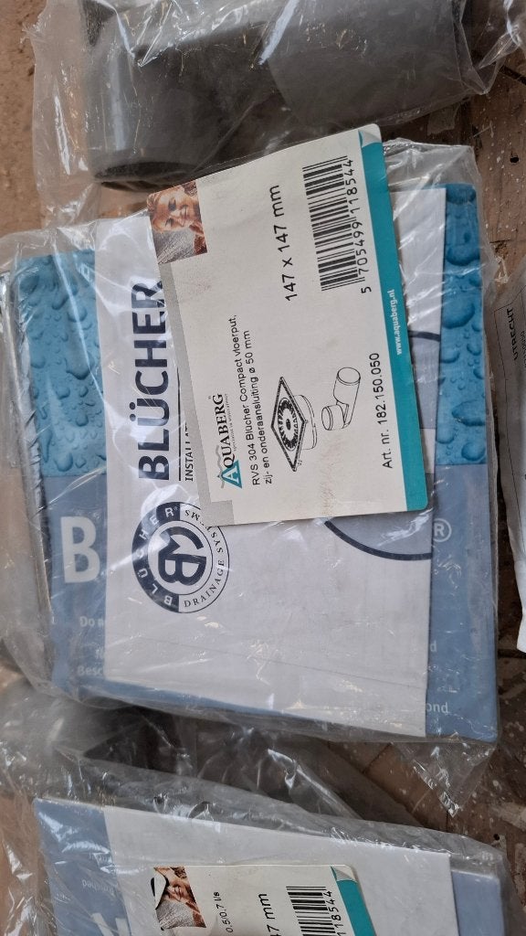Aquaberg doucheputje 147x147mm, Ophalen, Nieuw, Rvs