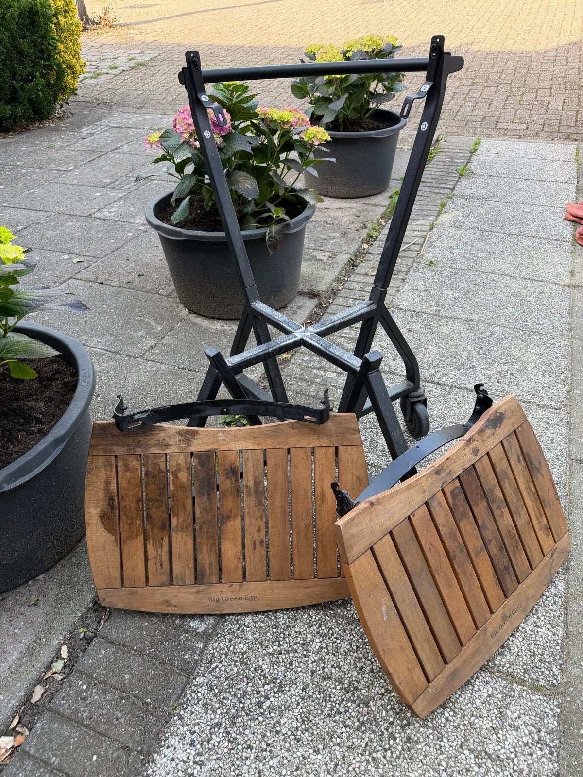 Big Green Egg Large Onderstel met zijtafels, Ophalen, Gebruikt
