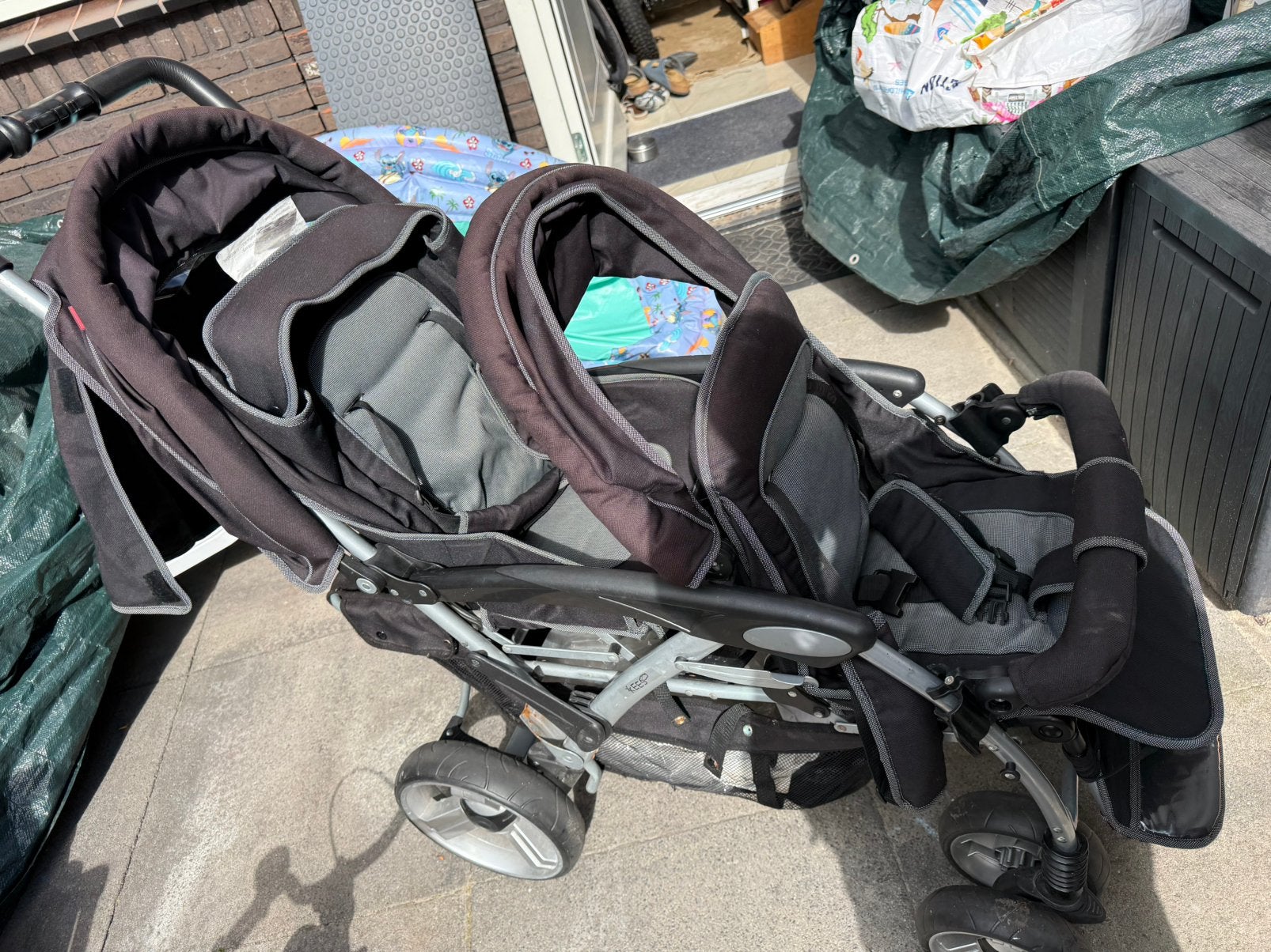 Tandem duo kinderwagen voor tweeling, Ophalen, Zo goed als nieuw, Kinderwagen of Buggy