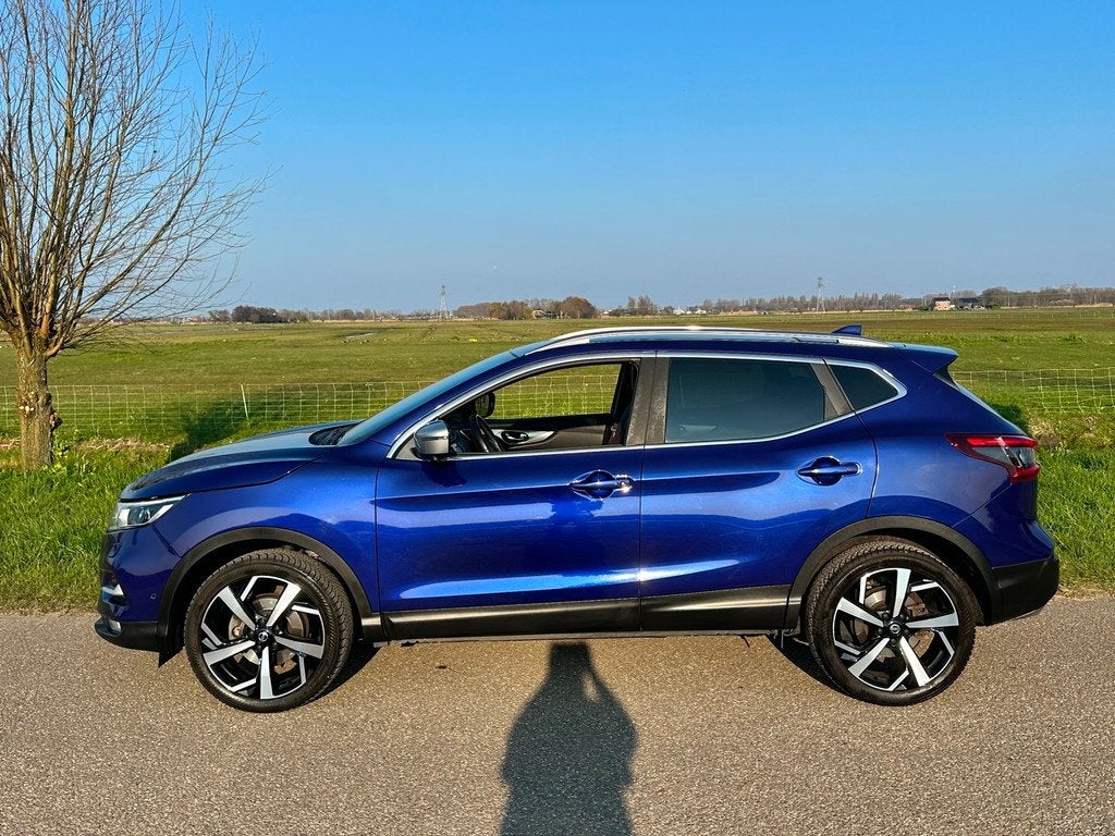 Nissan Qashqai 1.2 Tekna + l FACELIFT l LEDER l KEYLESS l PA, Voorwielaandrijving, Gebruikt, Euro 6, 4 cilinders