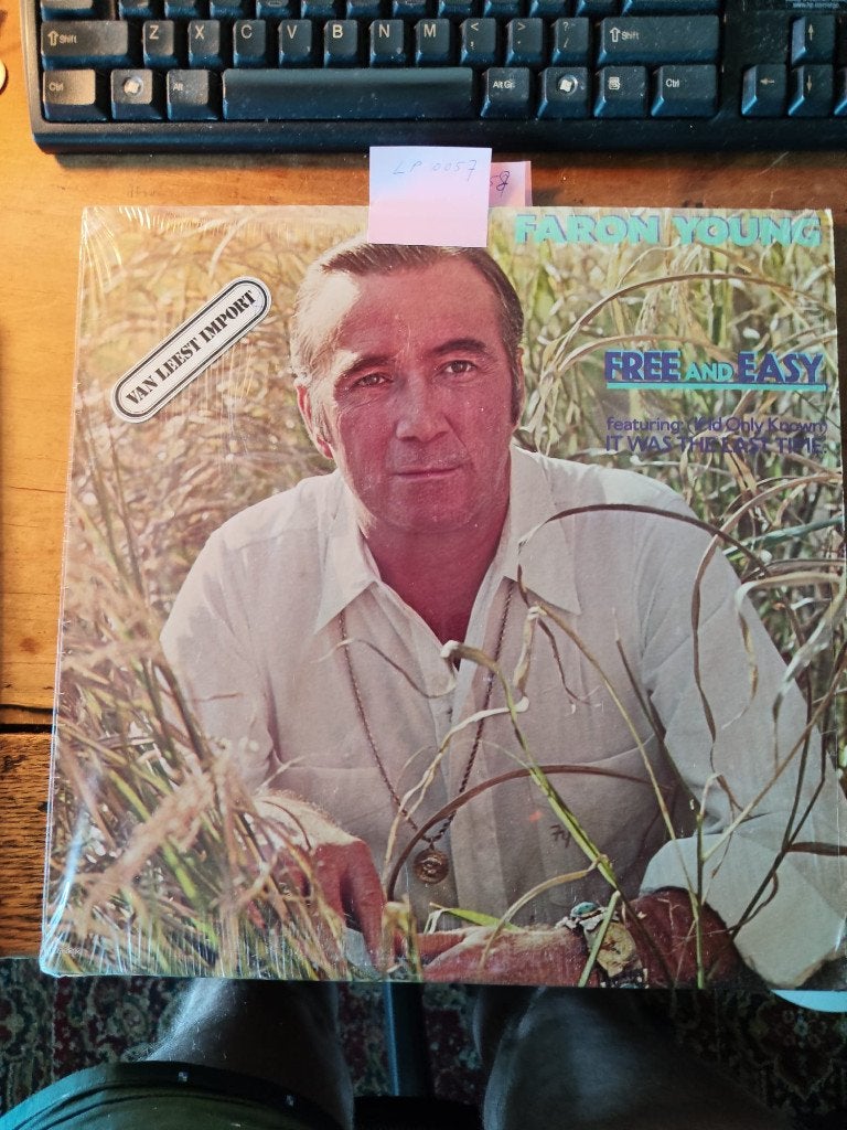 Faren Young. Free Ans Easy. LP0057, LP, Gebruikt, Verzenden, 12 inch