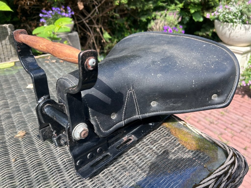 Duo zadel voor klassieke motor, Ophalen, Nieuw