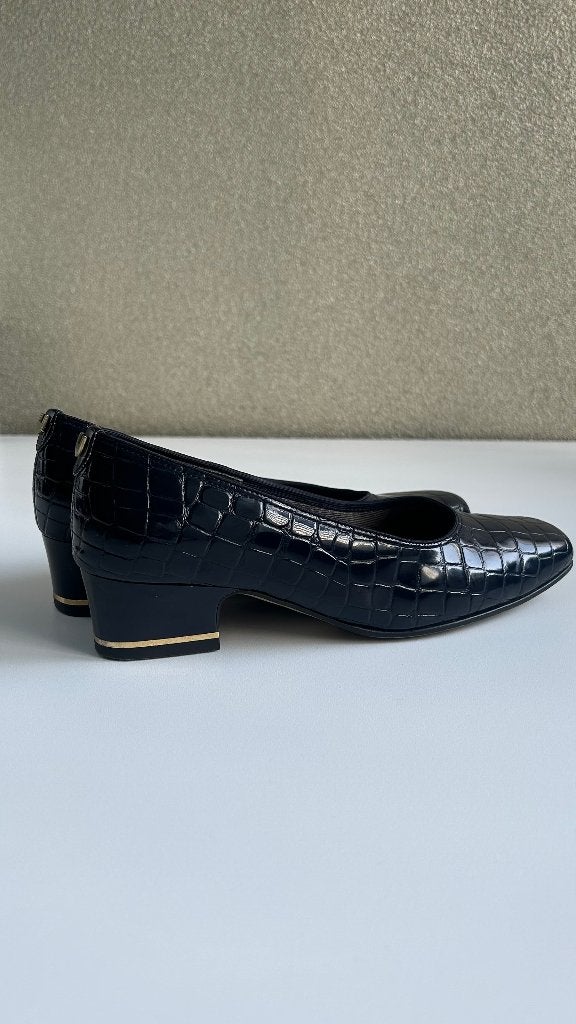 Blauwe lak instapper / Ara 37,5, Blauw, Instappers, Zo goed als nieuw, Ophalen