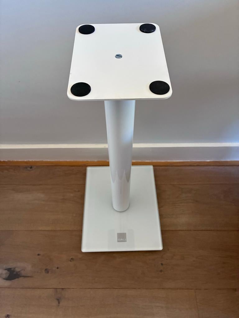 DALI Speakerstandaards Wit - Elegant & Stabiel (Set van 2), Audio, Tv en Foto, Overige typen, Zo goed als nieuw, 120 watt of meer