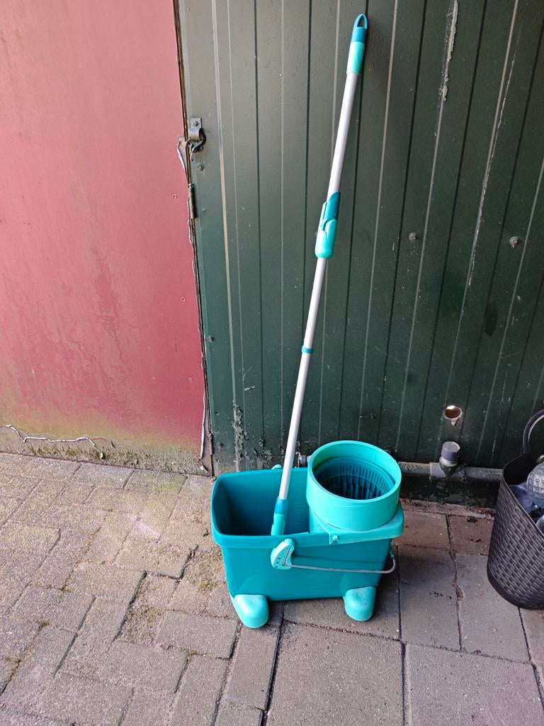 Dweilsysteem met emmer en mop, Ophalen of Verzenden, Dweilemmer, -bak, of -wagen