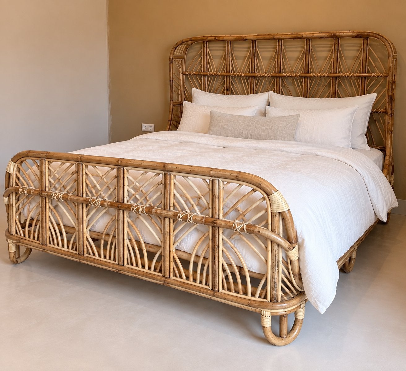 Prachtig handgemaakt rotan/bamboe bed - unieke eyecatcher, Ophalen, Overige materialen, Bruin, 210 cm