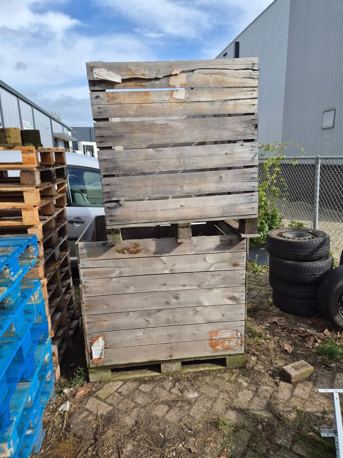 GRATIS 2x Palletkisten, Ophalen, Minder dan 25 mm, Zo goed als nieuw, Pallet