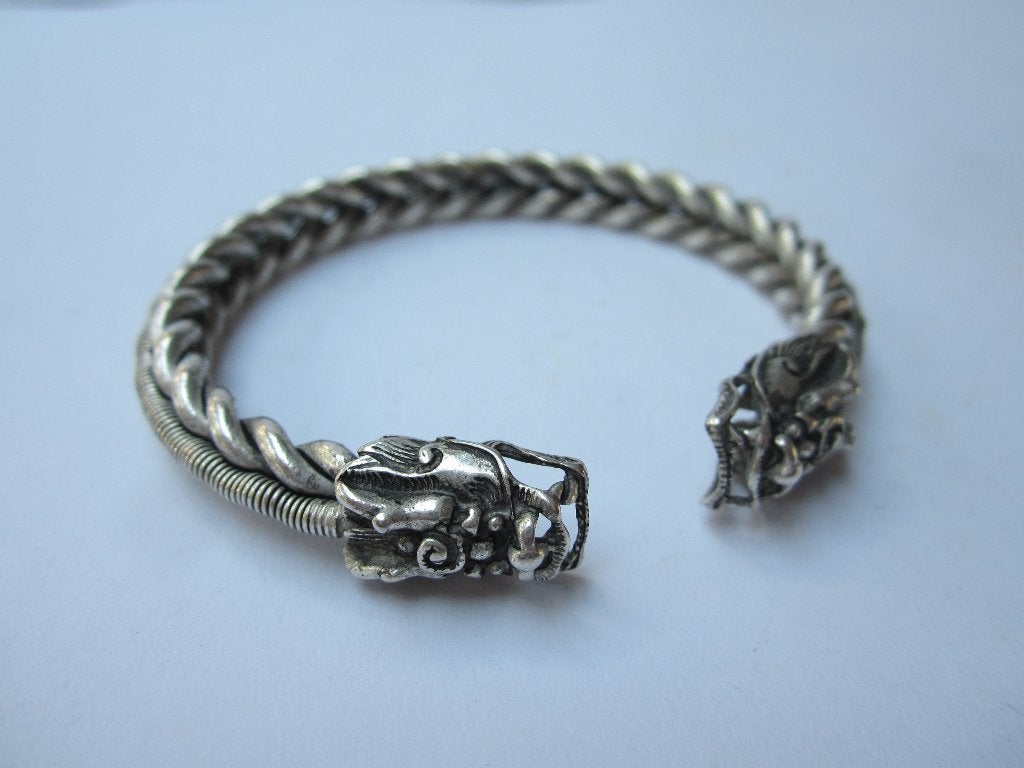 Oude Chinese handgemaakte armband met drakenkop #2387, Sieraden, Tassen en Uiterlijk, Armbanden, Ophalen of Verzenden, Gebruikt