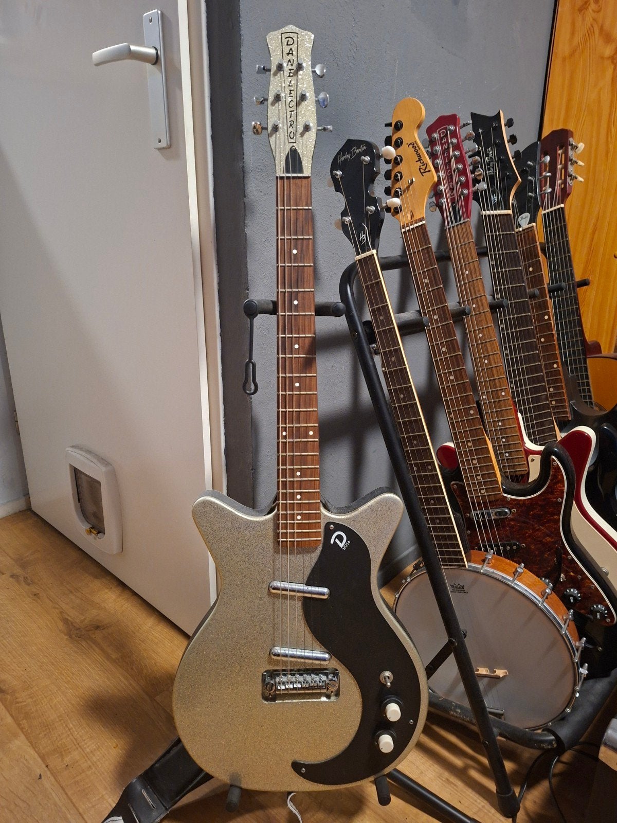 danelectro 60th anniversary dc59 nos+, Ophalen, Zo goed als nieuw, Semi-solid body, Overige merken