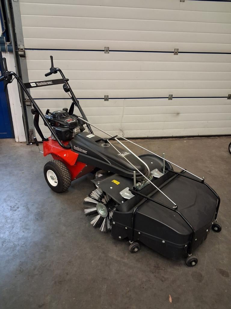 Tielbürger veegmachine tk 38 pro  met ovangbak nieuwstaat, Ophalen of Verzenden, Gebruikt, Tielbürger