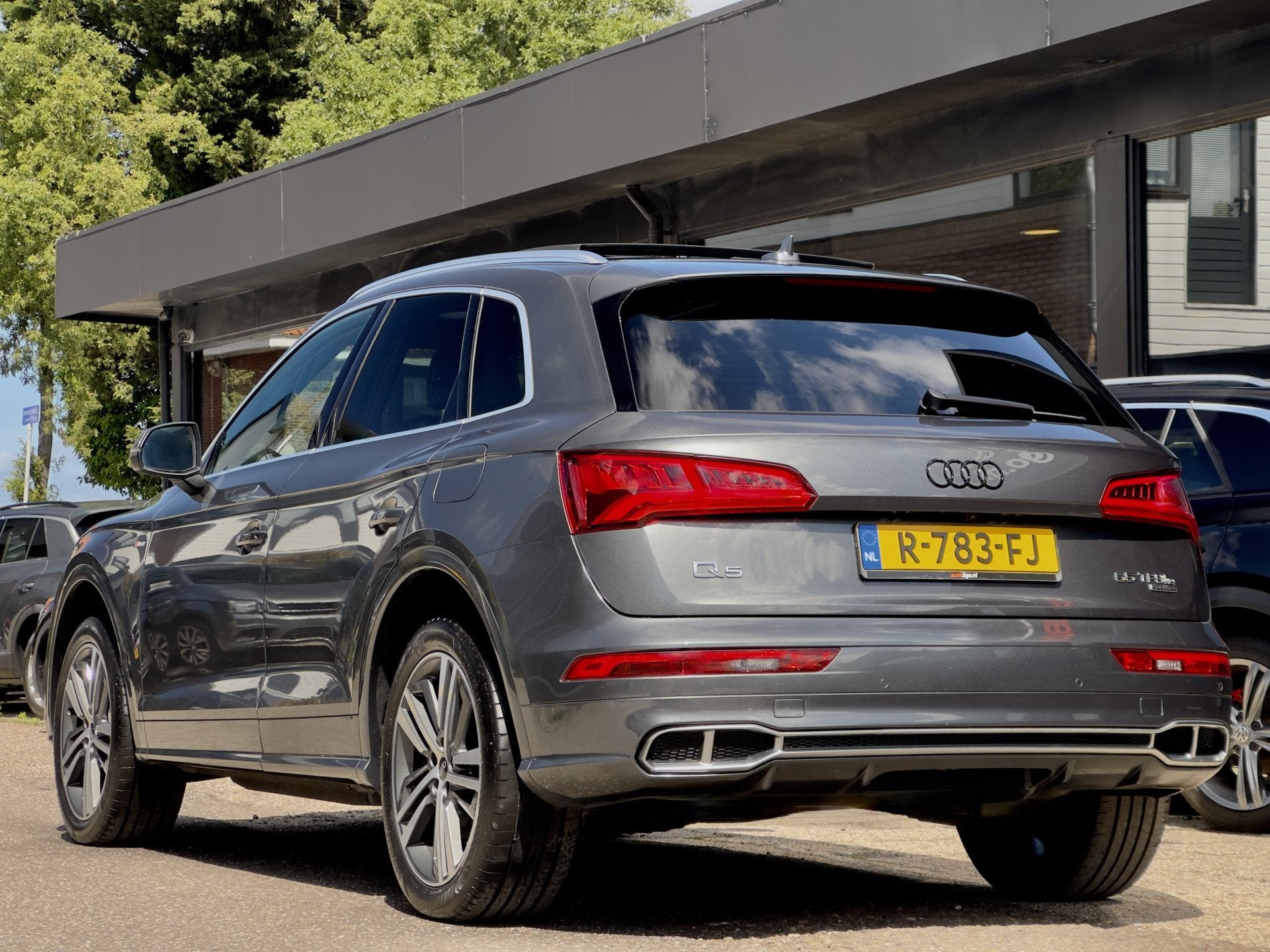 Audi Q5 55 TFSI e QUATTRO AUT7 COMPETITION 3X-SLINE PANODAK, Auto's, Automaat, Dealer onderhouden, 2005 kg, Euro 6