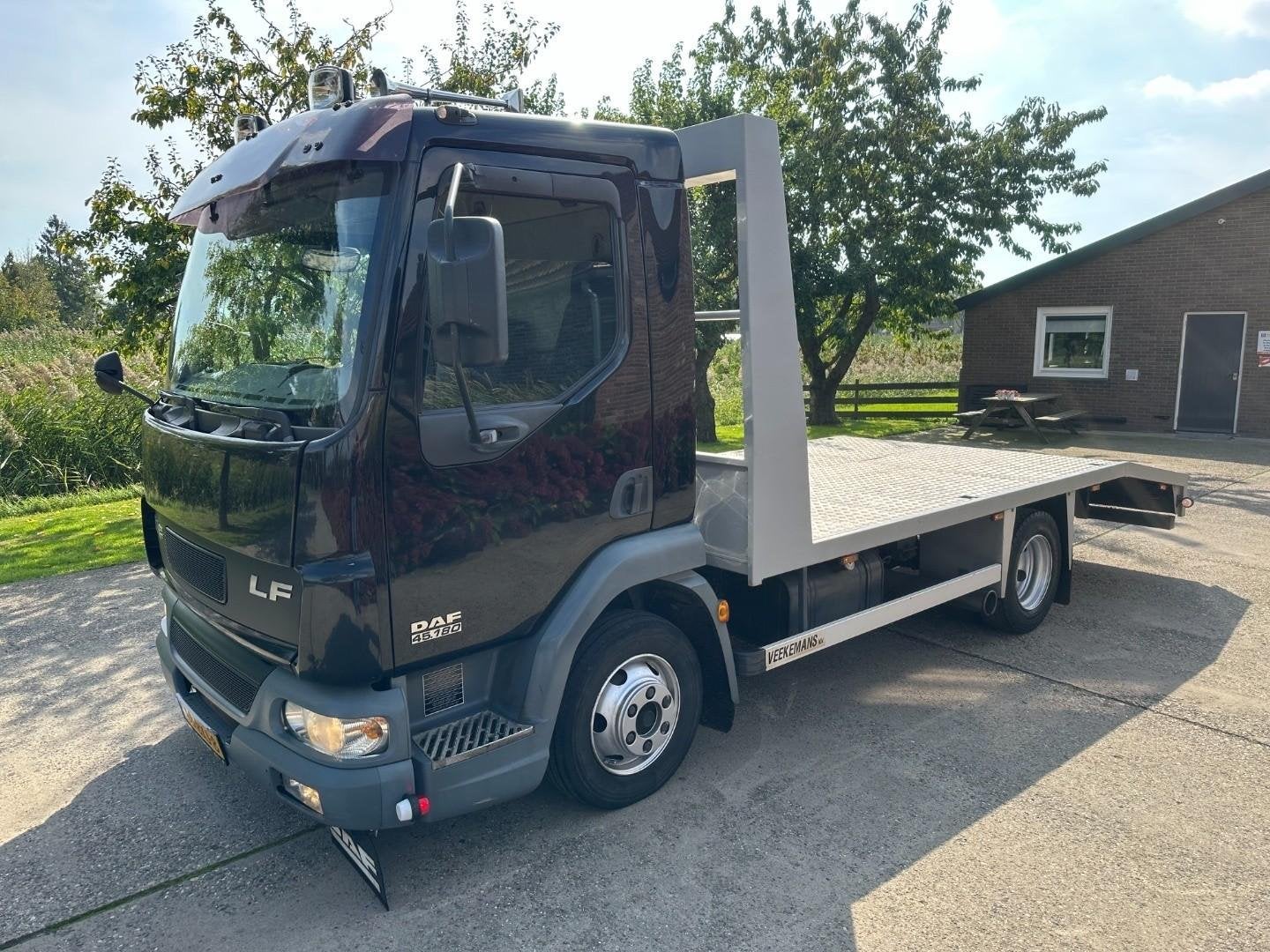 DAF LF45 .180 / NL TRUCK / EURO 3 / HANDGESCHAKELD / AIRCO /, Achterwielaandrijving, Zwart, Bedrijf, Elektrische buitenspiegels