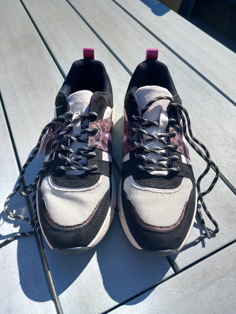N07 Nieuwe sneakers Bristol maat 39, Beige, Nieuw, Ophalen of Verzenden, Sneakers of Gympen