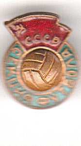 Vintage voetbal broche CCCP, Verzamelen, Speldjes, Pins en Buttons, Verzenden, Zo goed als nieuw, Sport