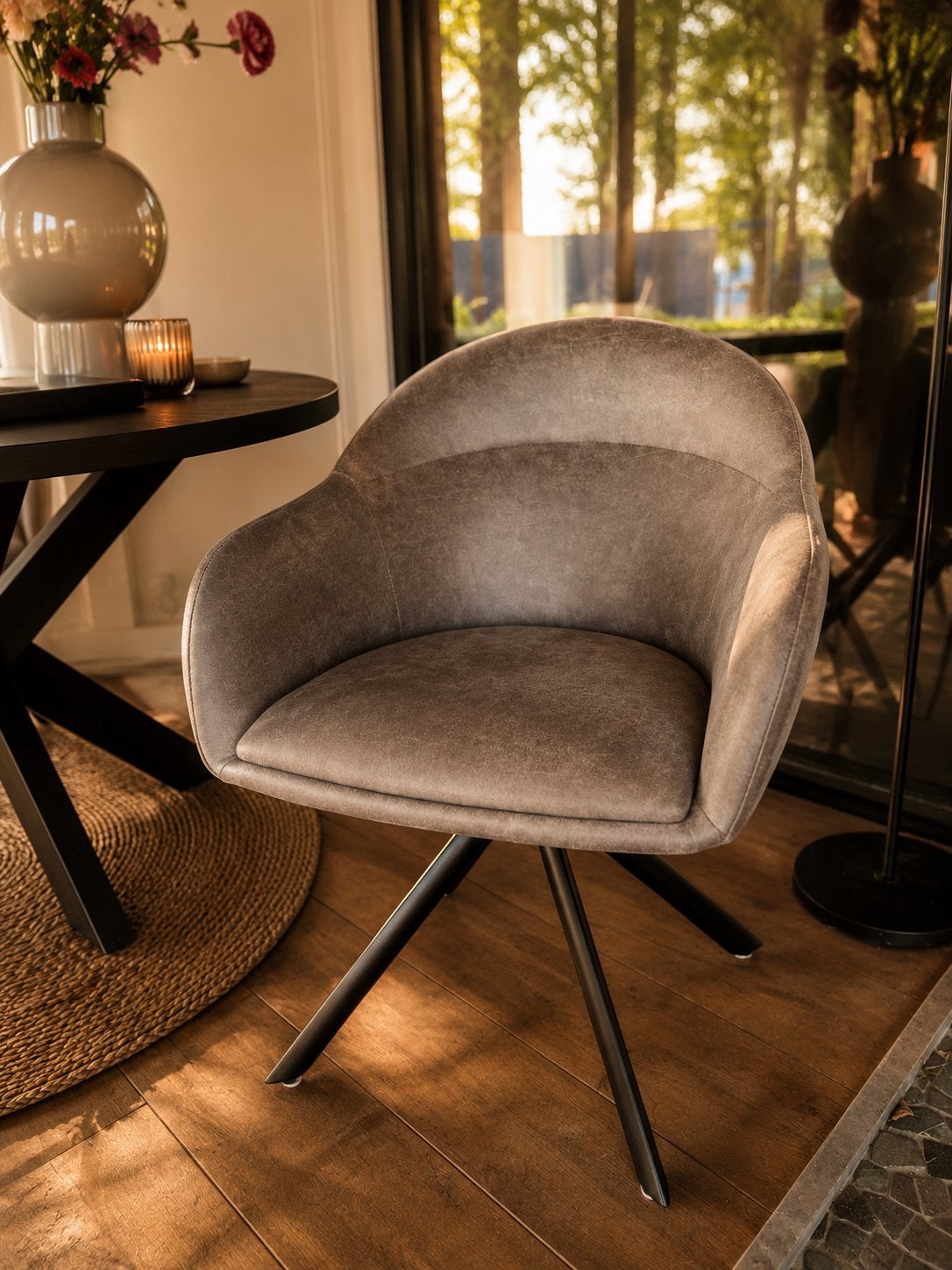 OP=OP ECHT LEREN ARMSTOELEN LEEGVERKOOP 99 CHEFMEUBEL!!, Nieuw, Ophalen of Verzenden, Vijf, Zes of meer stoelen, Leer