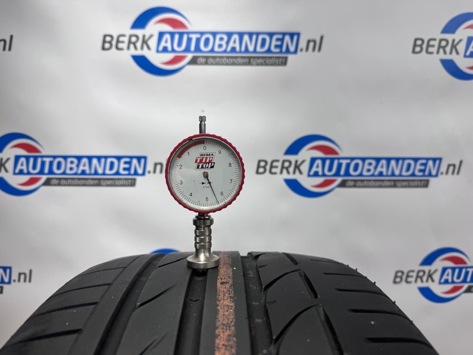 2x Bridgestone Potenza S001 XL (AO) 255/35 R20 97Y 255/35/20, Gebruikt, 255 mm, -, -