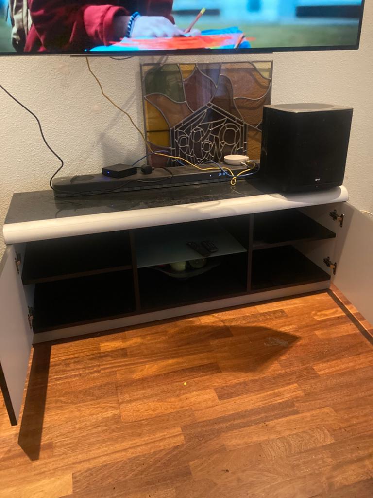 Nagenoeg nieuw TV kastje, Ophalen, 50 tot 100 cm, Zo goed als nieuw, Minder dan 100 cm